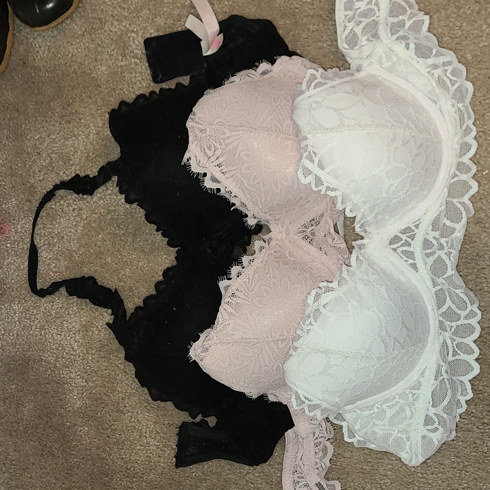 VS Halter Bra Lot